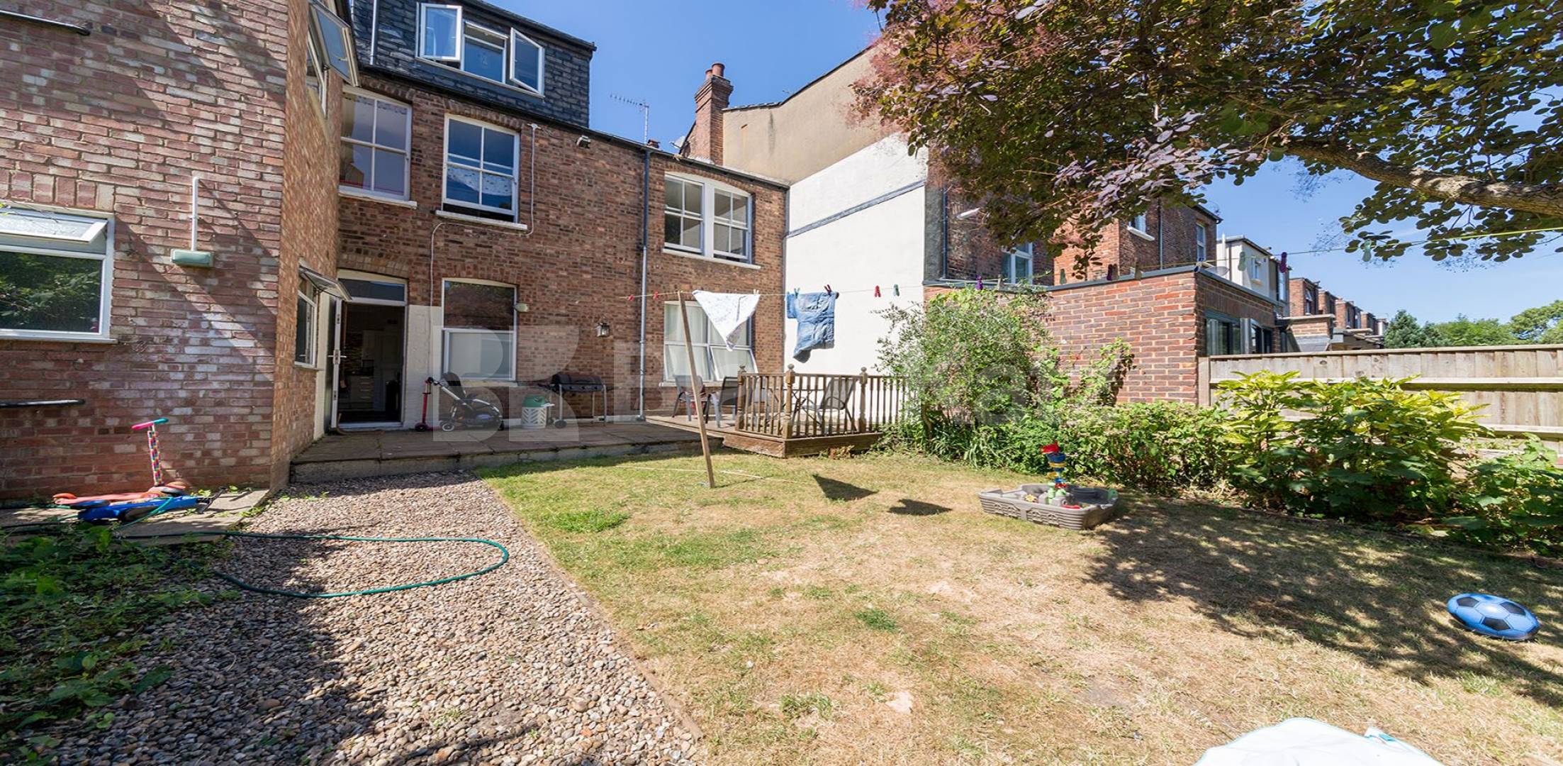 			New Instruction! Private patio and garden flat!, 2 Bedroom, 1 bath, 1 reception Ground Floor Maisonette			 Rathcoole Gardens, Crouch End / Hornsey